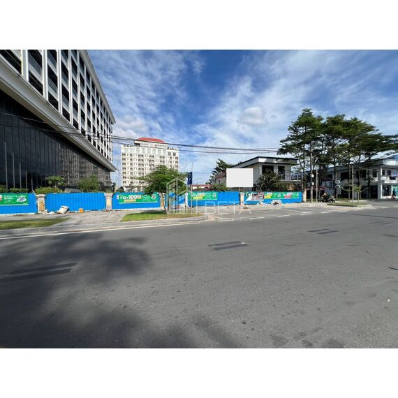Земля в Сиануквиле участок в большом городе 2400м², изображение 8